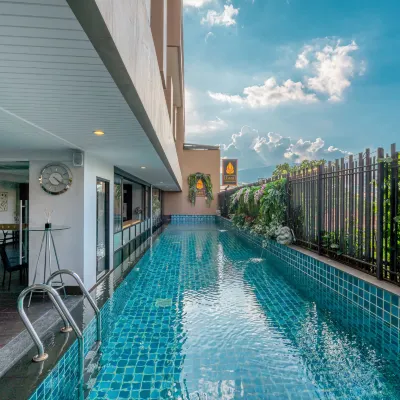 Lani Chiang Mai Hotel Hotels near Pa Tan