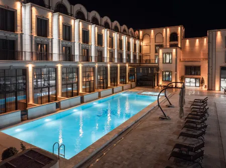 Barceló Cappadocia Отели рядом с достопримечательностью «Yunak Spa at Yunak Evleri Cave Hotel»