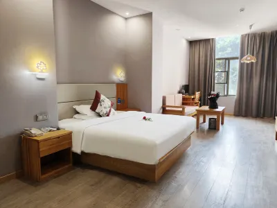 Huaitudou hotel Hotel in zona Longshan Marina