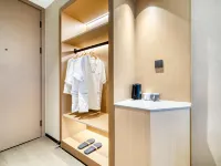 Haoshuang Business Hotel