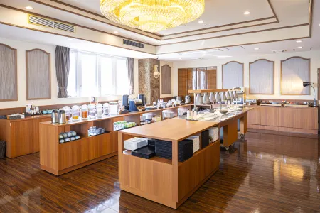 Hotel Newpalace Отели рядом со станцией JR Shingu station