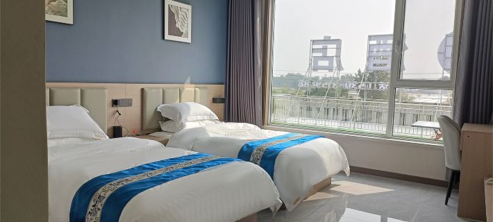 Chengwu Huaxi Hotel Hotéis em Condado de Chengwu
