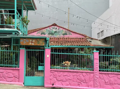 波薩達1914年旅舍