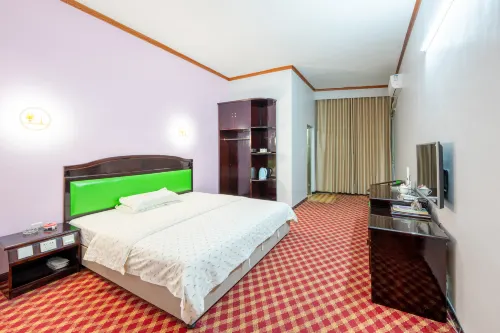 Fengshan Jinshuiwan Hotel Hotels in Fengshan