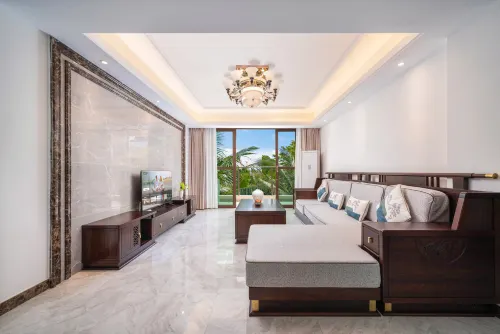 Clear Water Bay Huijia Wellness Apartment (Wanfu Night Market)