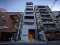 Dash Living Ueno Park Hotels near Gallery Goro