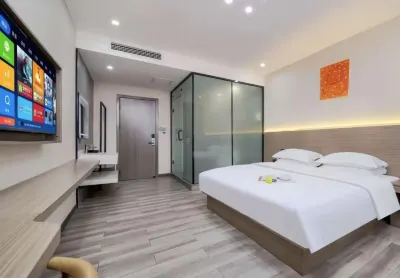 Langting Hotels in Weishi County