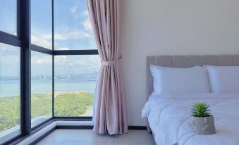 Georgetown Penang Family 3BR Seaview Suite