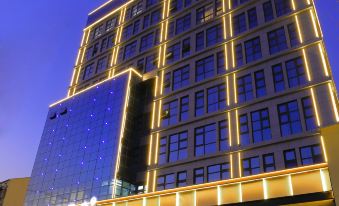 JI Hotel (Jiaozuo Wen County Huanghe Road)