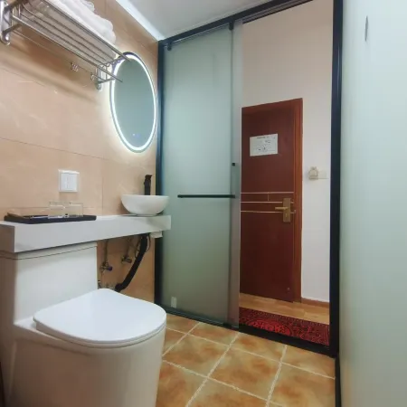 Ruichang Yinhai Hotel