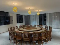Jiangpan Courtyard Homestay (Menglie Lake Wetland Park)