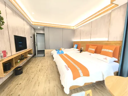 Libo Xinyuan Boutique Inn Отели рядом с достопримечательностью «Wolong Pond»