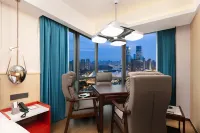 Mehood LIZ Hotel (Changsha Yuelu Meixi Lake Culture and Arts Center)