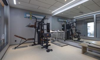 Liyi Hotel (Xishuangbanna Jinghong Mengle Grand Buddha Temple Manchester Rainforest Park Branch)