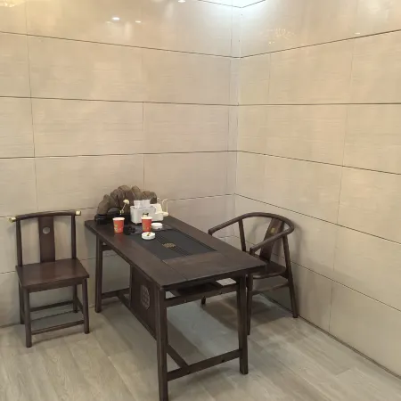 Qipan Street Hotel (Shou County Ancient City)