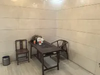 Qipan Street Hotel (Shou County Ancient City) - 2-Star