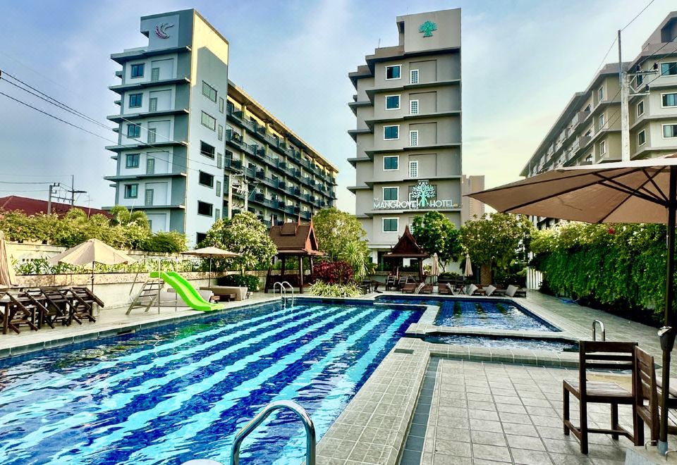 Carunda By Mangrove Prestige Hotel