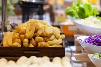 Madison Hotel (Weihai Railway Station)