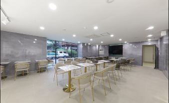 Gwangju Yongbong-Dong Yaja Gwangju Yongbong Branch