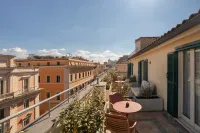 Cloud 7 Roma Hotel Отели в г. Фонтан Треви