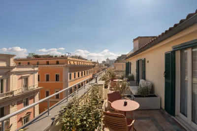 Cloud 7 Roma Hotel Hotels near Via dei Crociferi