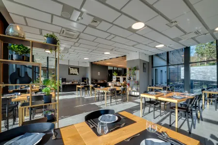 Lyra Hotel Plitvice Отели в г. Пријебој