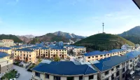 Guxi Hotel - Mountain view