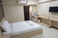 Good View Residence - Parvekkeita