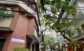 4. Maison N..