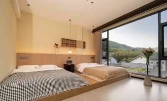 Scenic View around the Mountains and Starry Sky Resort