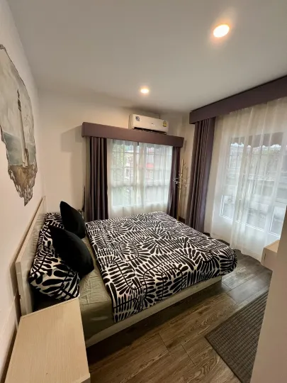 Comfy Crib Hostel