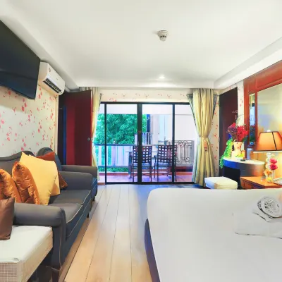 Diamond City Hotel Hotel dekat Yommarat Railway Station