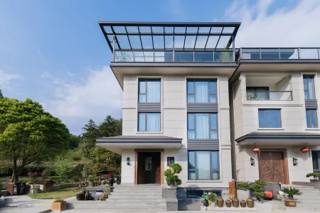 Baiyun No.9 Homestay (Jinyun Dongdu)