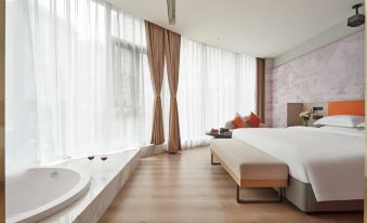 Chongqing Ace Peninsula Hotel