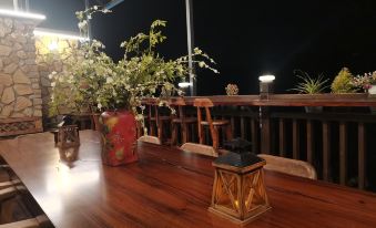 Nanxiyuan Riverside Homestay
