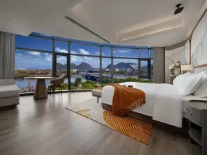 LAS ISLAS HOTEL(Guilin two rivers four lakes Elephant Trunk Mountain hotel)