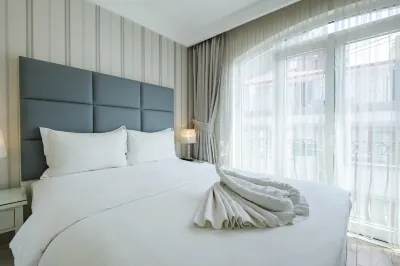 Ten Rooms Istanbul Hotel