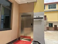 Longling Mengnuo Town Longteng Business Hotel - 2 estrellas