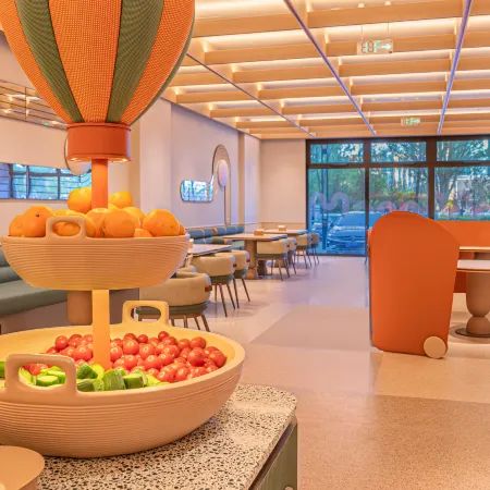 Orange Hotel (Swan Lake Town Branch)