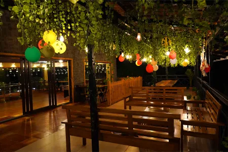 The Wild Trails Clarks Exotica , Munnar