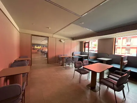 Cityhome Apartment Hotel (Beijing Normal University Xizhi Gate Branch) Отели рядом с достопримечательностью «Beijing University of Posts and Telecommunications»