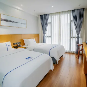 Sicily Hotel, Pingchang