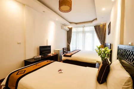 Wild Lotus Hotel & Travel 2