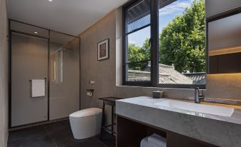 Molan Guanting Hotel (Shaoxing Luxun's Hometown City Square Branch)