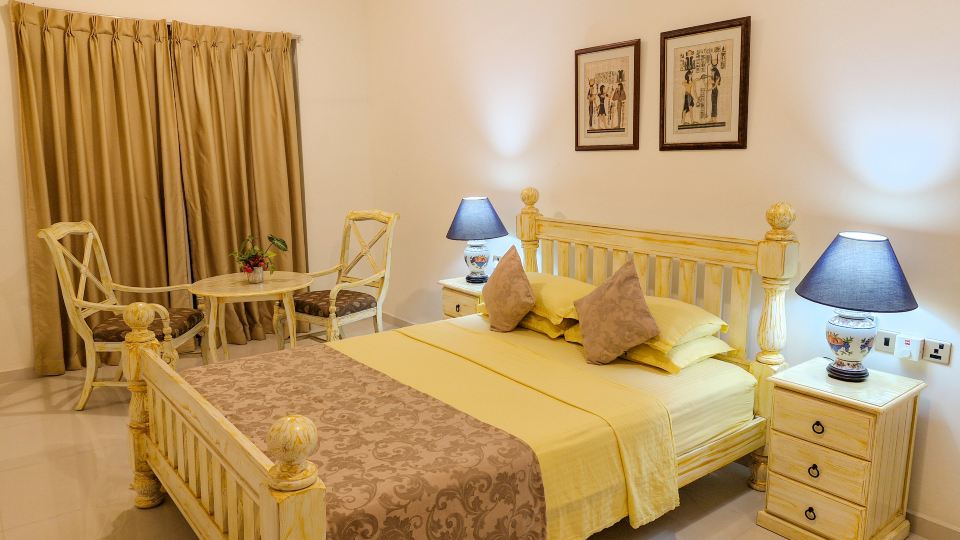 Luxury Spacious Ensuite in The Capital City