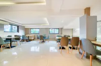 British Style Hotel (Tiantai Mountain Scenic Spot)