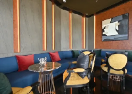 The Edge Central Pattaya – Near Beach, Central & Walking Street by Smile