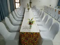 ODJIDJA ROYAL PALACE HOTEL فنادق في Kwabenya