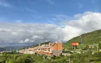 Days Inn by Wyndham Songpan Chuanzhu Temple - Mountain view