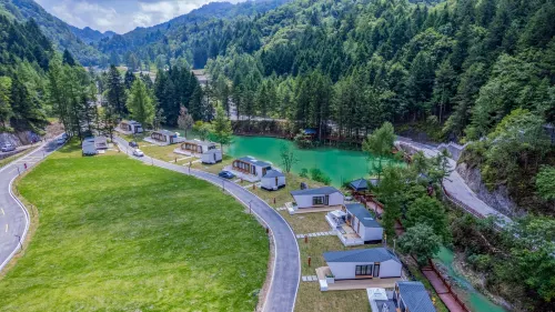 Shennongjia Shennong Tianchi Homestay